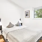 Freier Feldblick Mit Hottub By Interhome * 伦布鲁