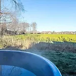 度假居 Freier Feldblick Mit Hottub By Interhome *