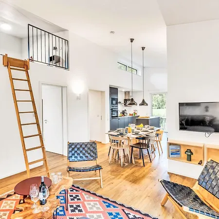 Holiday home Freier Feldblick Mit Hottube By Interhome