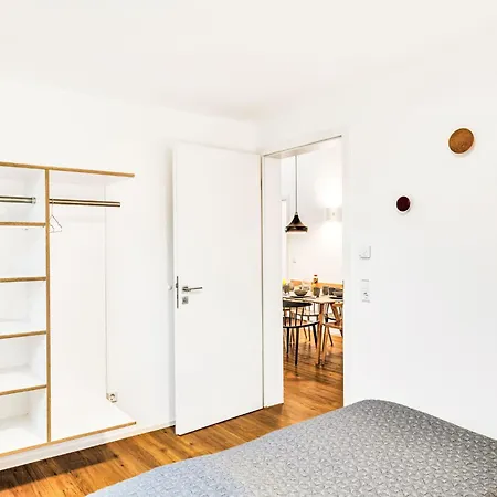 Freier Feldblick Mit Hottube By Interhome